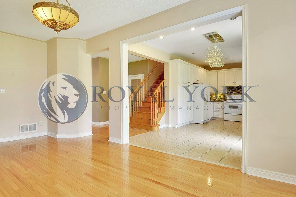 17 Ambercroft St - Photo 3 of 9