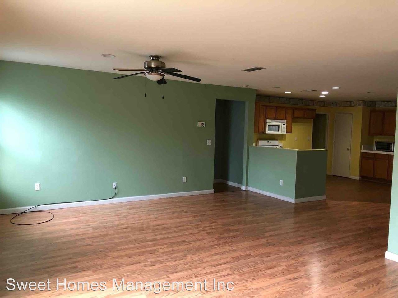 4336 Monhegan Way - Photo 2 of 8