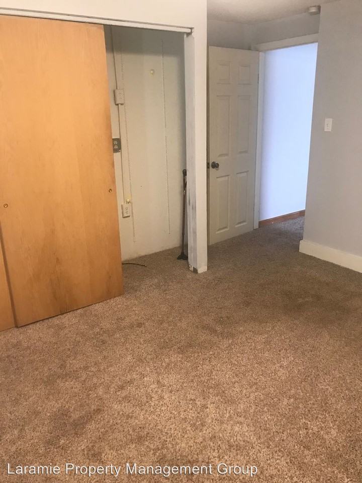 2377 W Wyoming Ave - Photo 3 of 16