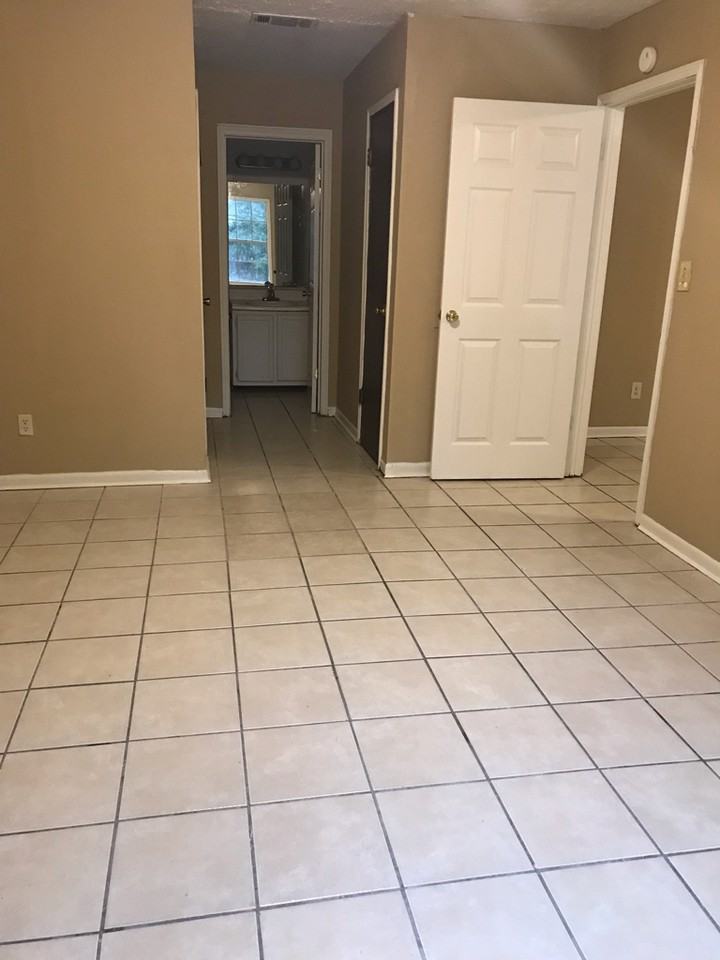 508 Marigny Circle #A - Photo 3 of 6