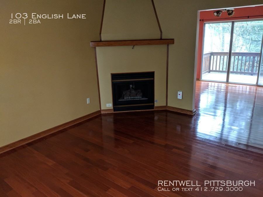 103 English Ln - Photo 3 of 12