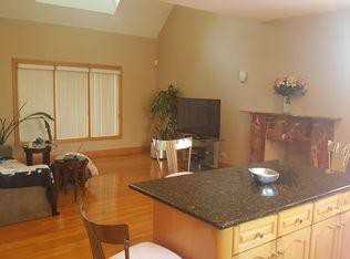 1500 South Cumberland Avenue - Photo 2 of 26