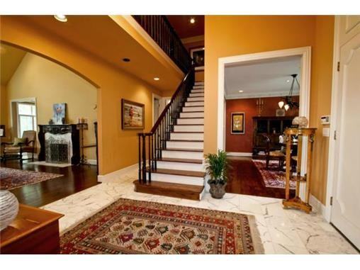 2704 W 116th St - Photo 3 of 21