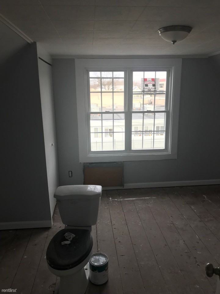 51 William St - Photo 3 of 3