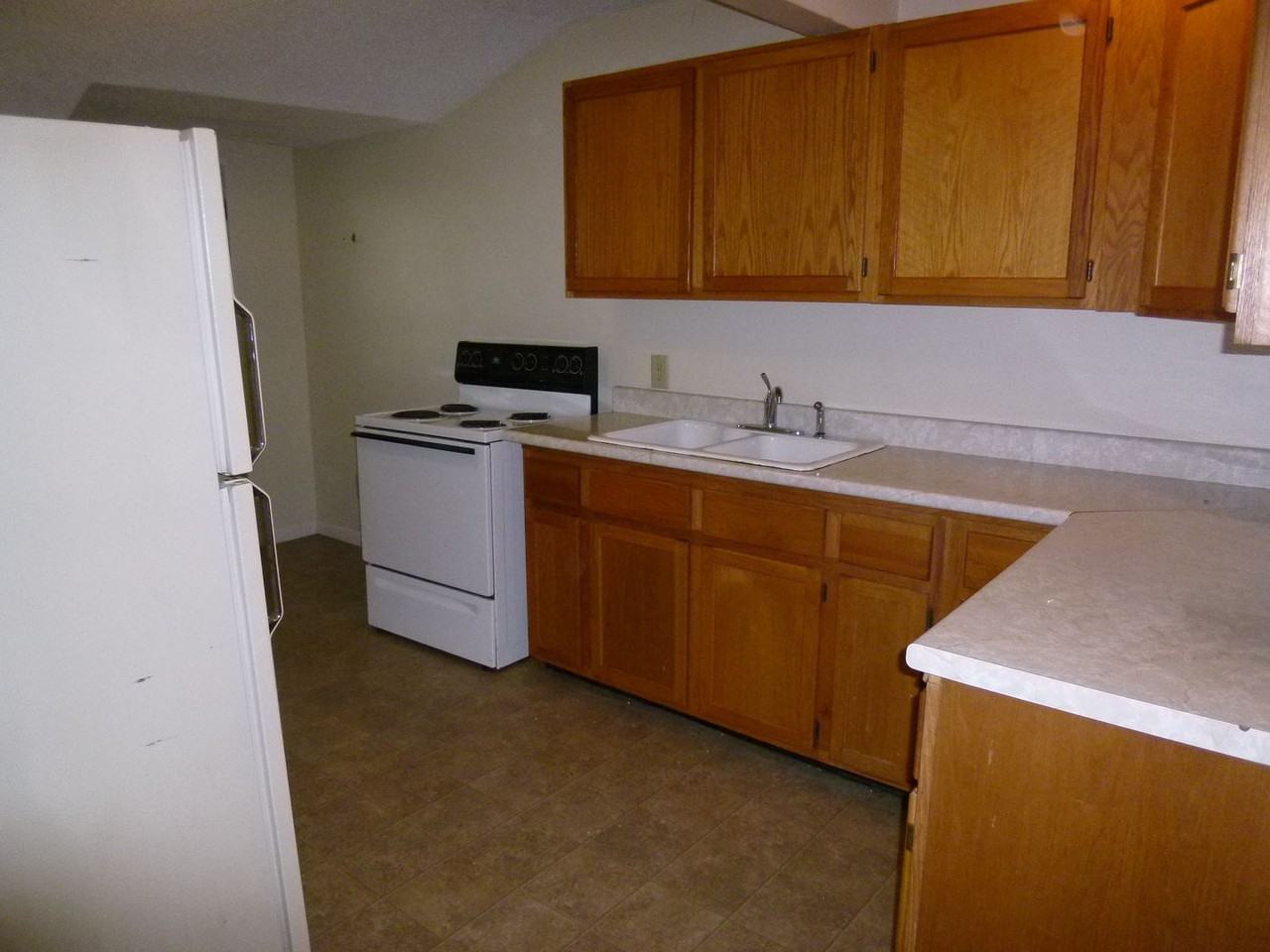 1464 Tippecanoe St - Photo 3 of 7