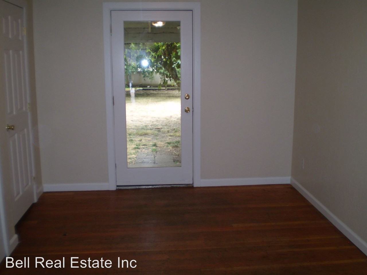 749 W M St - Photo 2 of 4