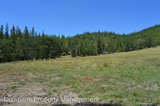 19035 S Beavercreek Rd - Photo 2 of 10