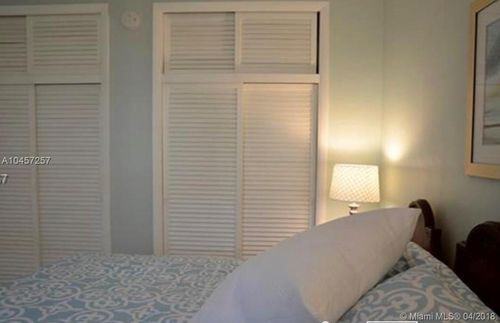 17090 NE 14th Ave #107 - Photo 2 of 8