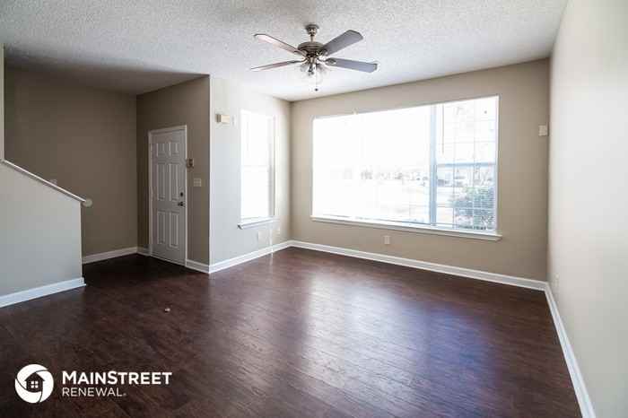 6697 Sunset Hills Blvd - Photo 2 of 15