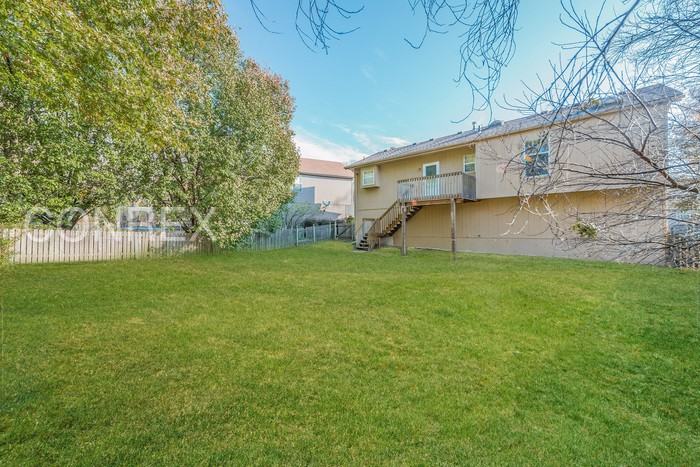 3108 S Viking Ct - Photo 2 of 8