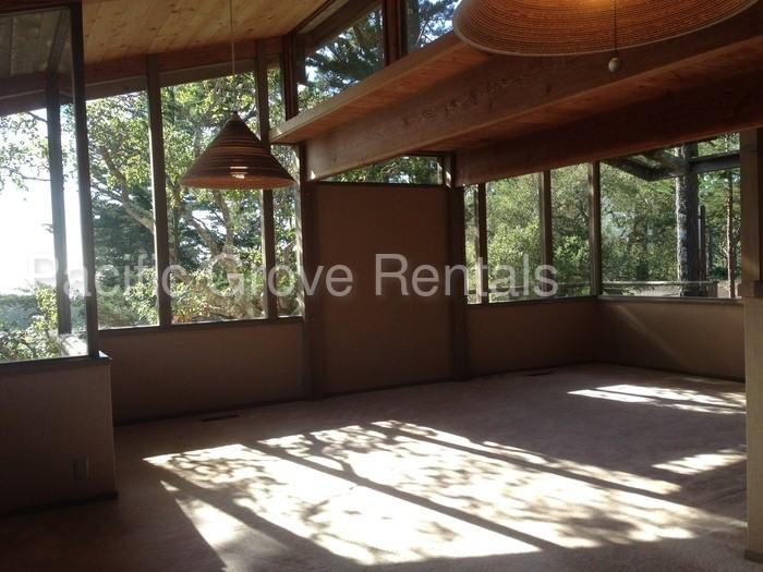 4142 Sunridge Rd - Photo 3 of 15