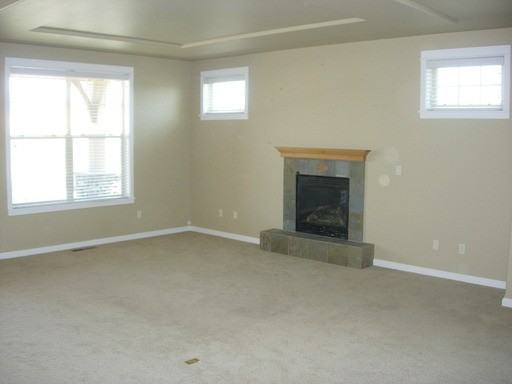 775 NE Whistle Way - Photo 2 of 5