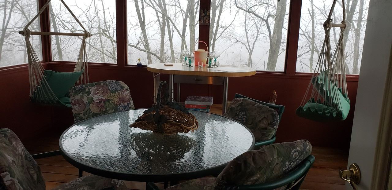 47 Middleburg Rd - Photo 3 of 7