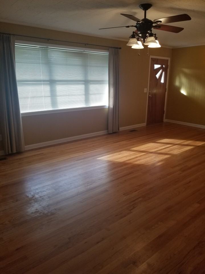 1055 AL-205 - Photo 3 of 8