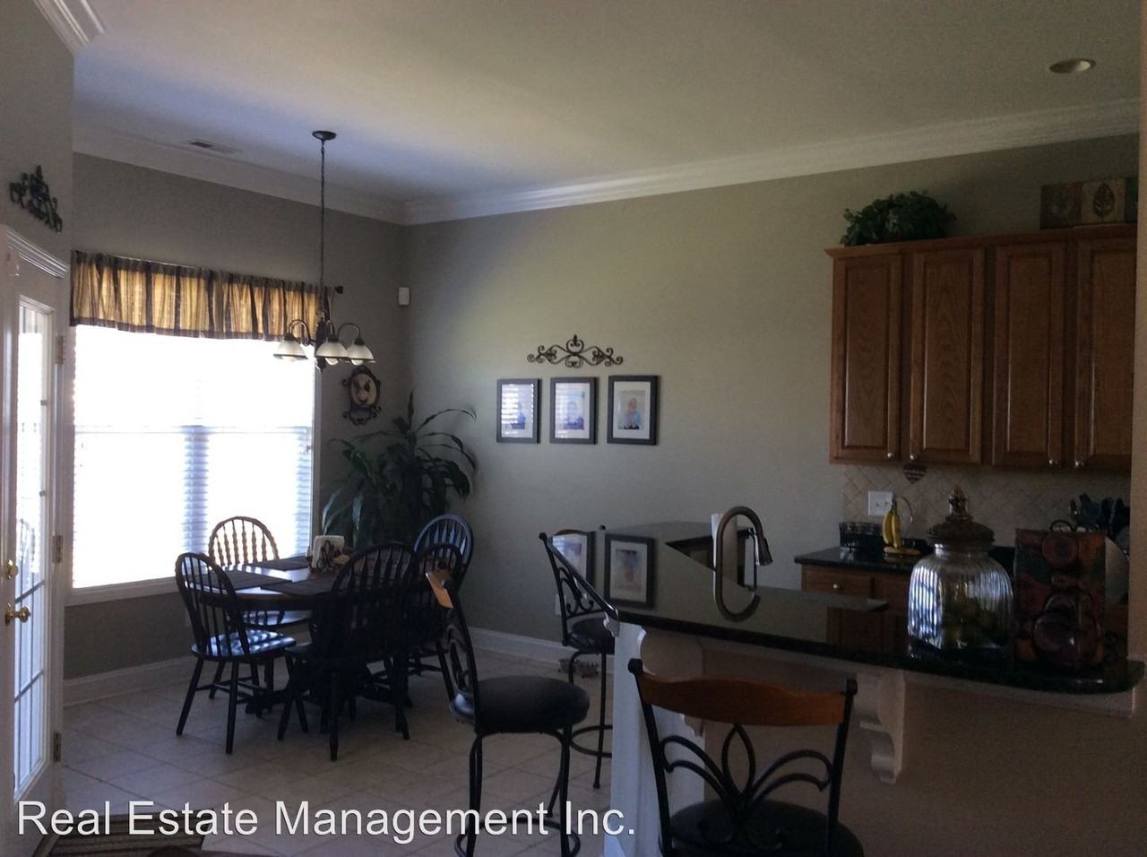 229 Venturi Dr - Photo 3 of 7