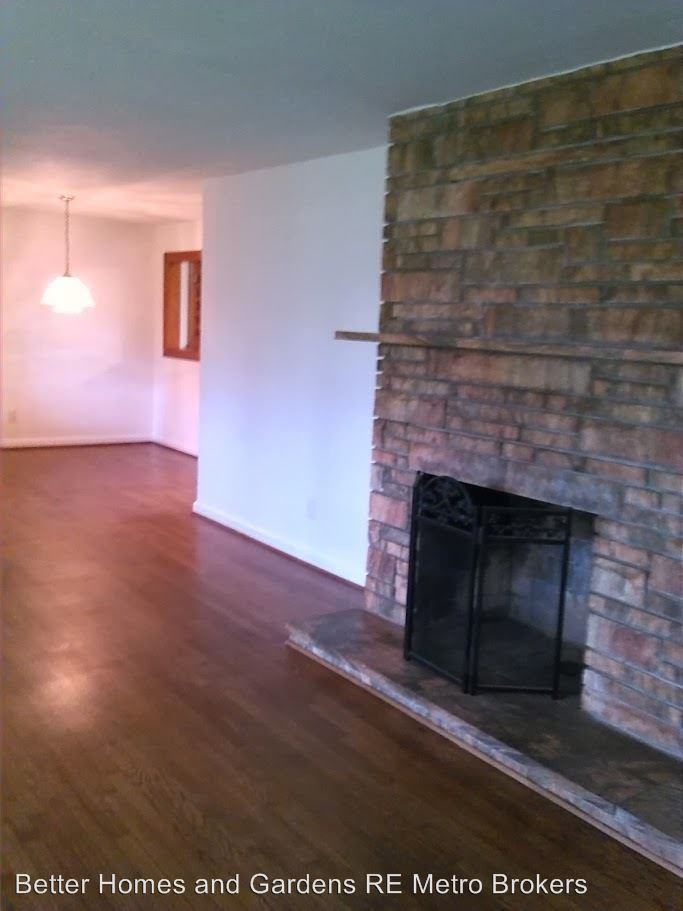 2799 Hillside Rd - Photo 2 of 8