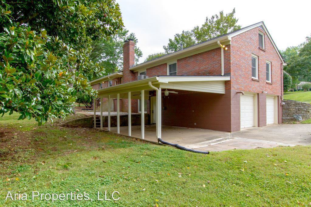 4218 Morriswood Dr - Photo 3 of 15