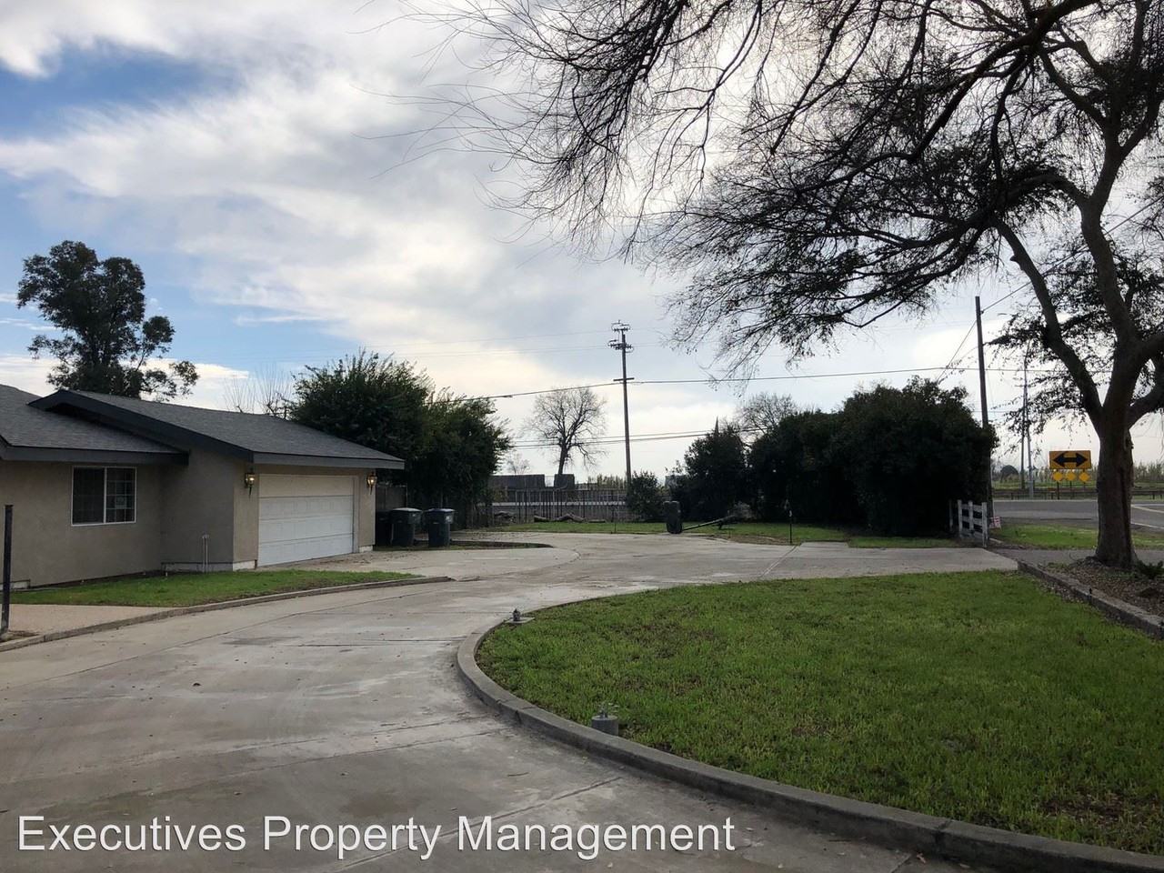 1026 N Buhach Rd - Photo 3 of 20