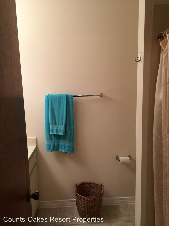 4821 Hispaniola St #C - Photo 2 of 11