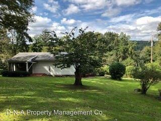 1646 Middle Rd - Photo 2 of 18