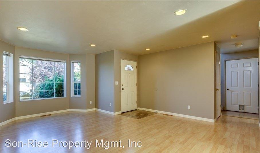 2208 Wildflower Way - Photo 2 of 11