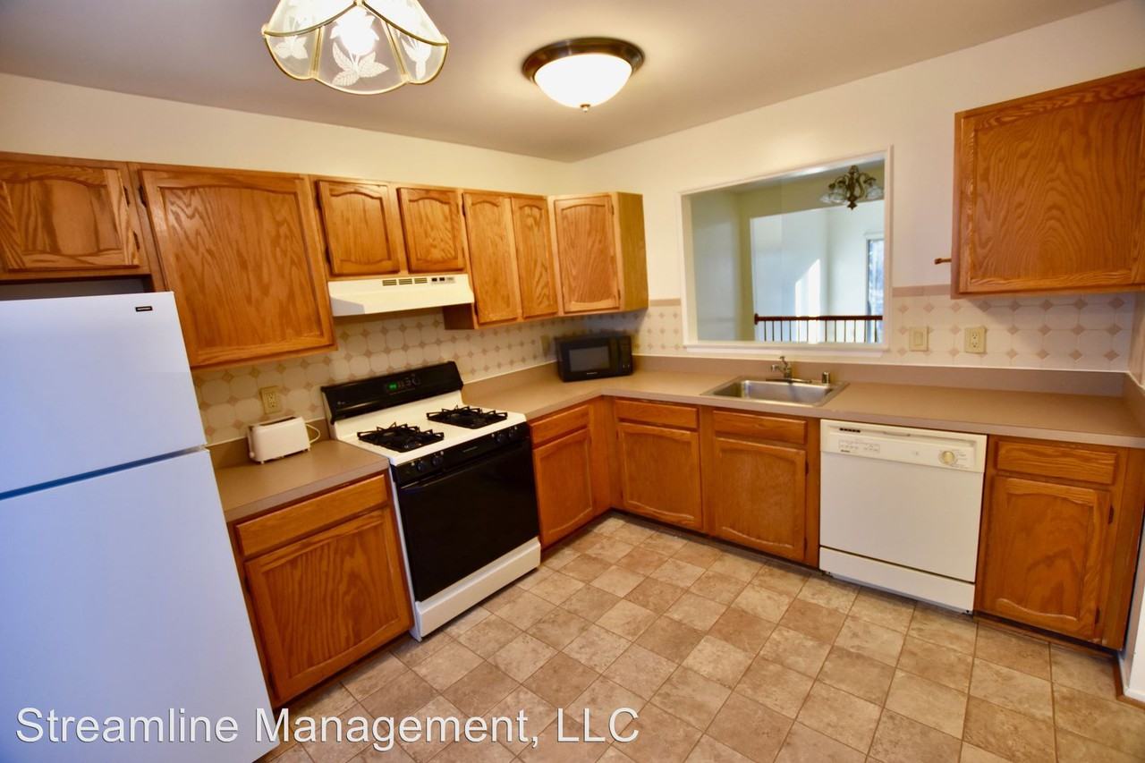 11 Long Green Ct - Photo 3 of 10