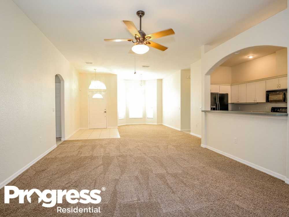 7137 Captiva Cir - Photo 3 of 10