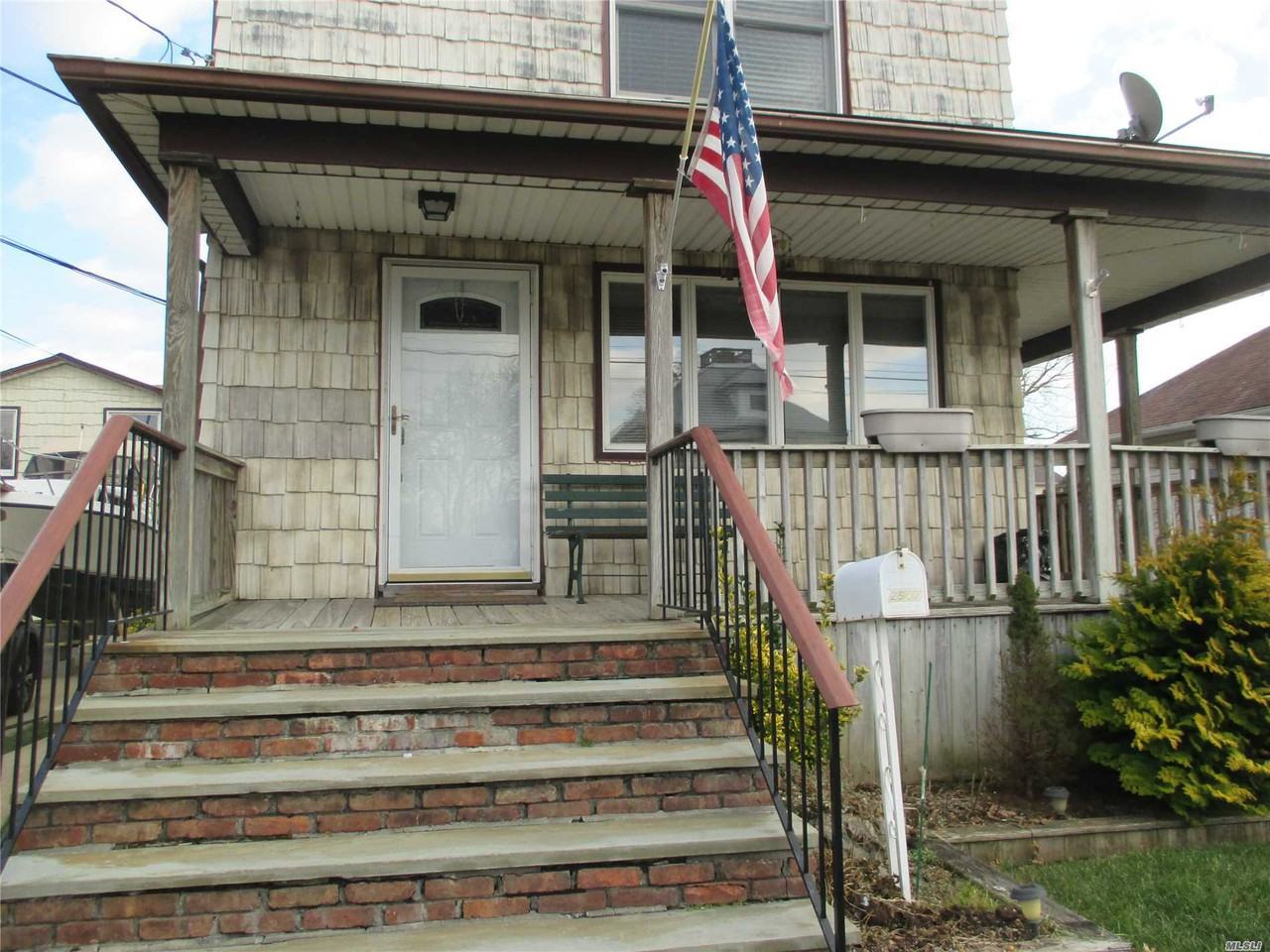 2907 Yale Pl - Photo 3 of 7