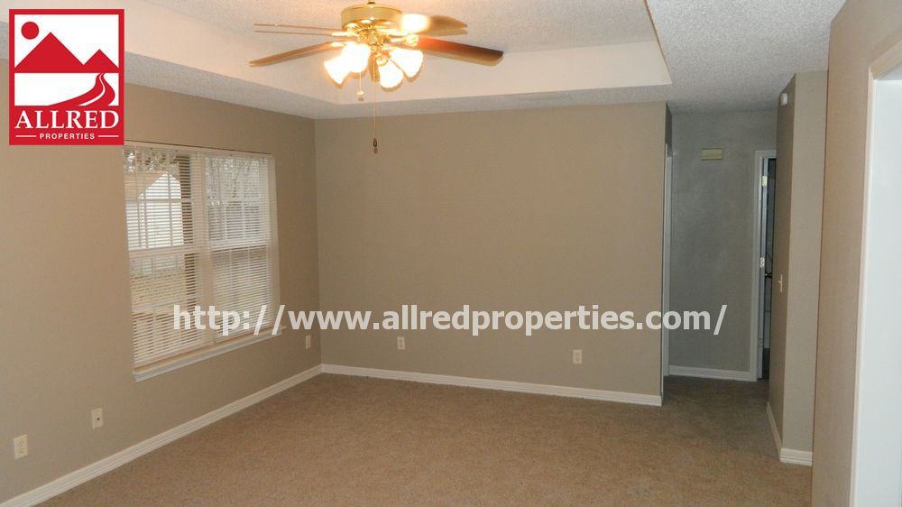 461 Pleasant Tree Pl - Photo 3 of 10