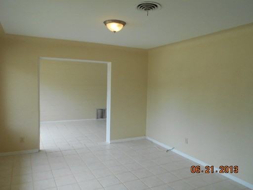 4201 Benson Ave N - Photo 3 of 12