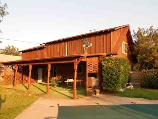 311 E Wyoming Ave - Photo 2 of 13