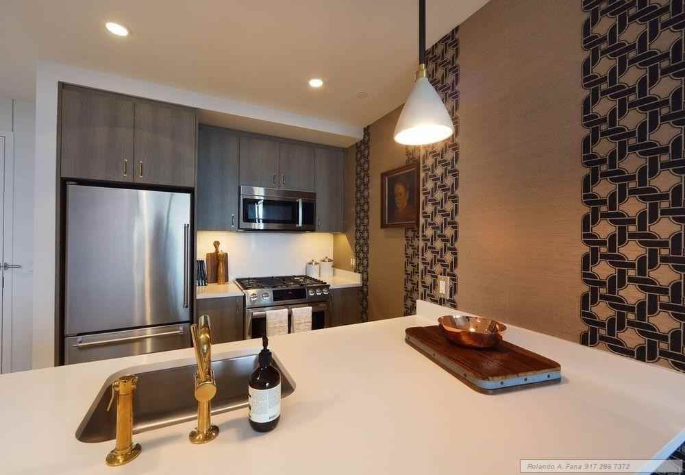 W 38th St #3384 - Photo 3 of 8