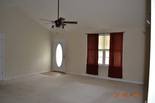 30 Jessica Ct - Photo 2 of 19