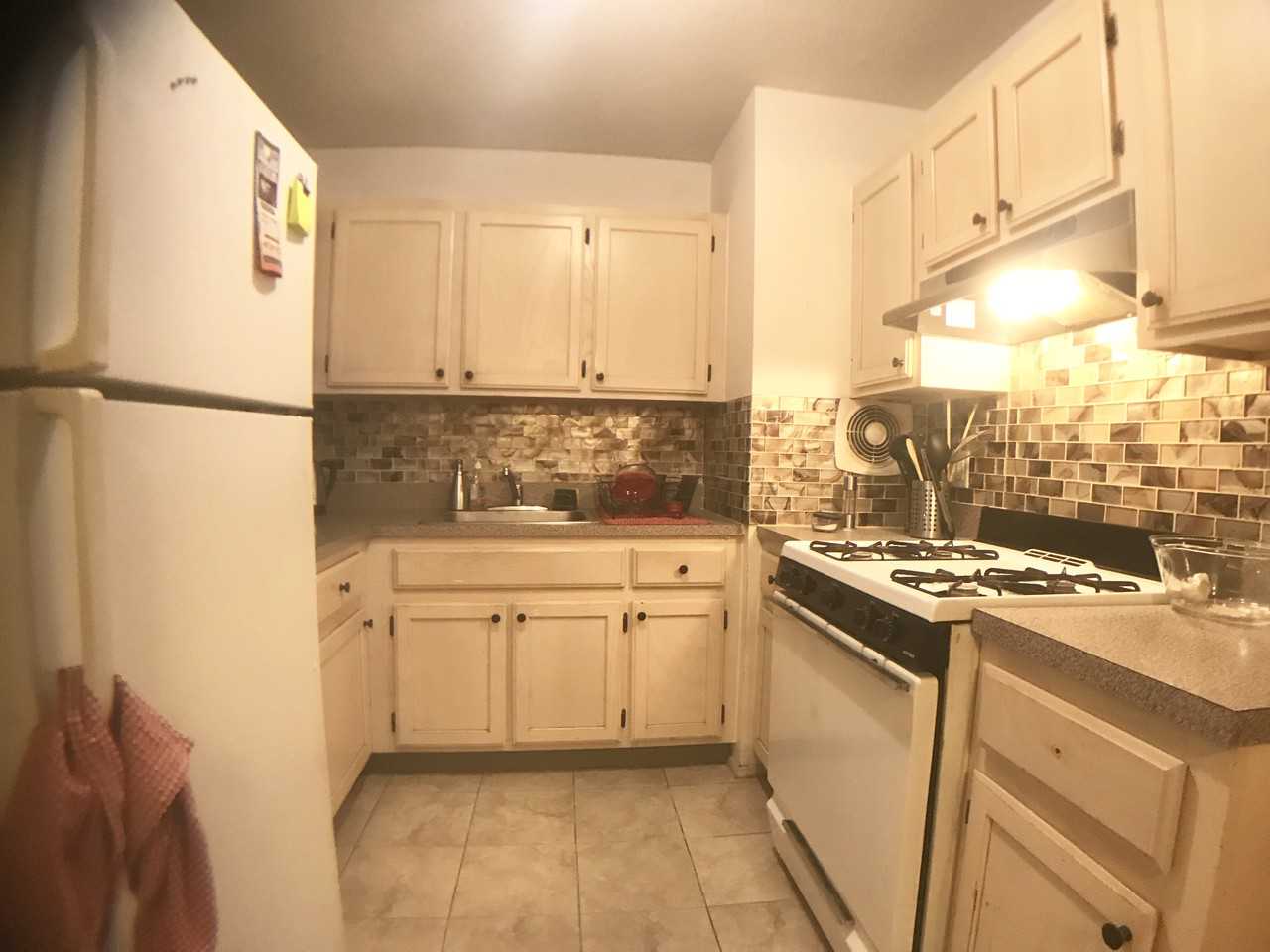 107 Suydam Street #2 - Photo 5 of 9