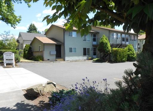 4116 SE Cesar E Chavez Blvd - Photo 2 of 9