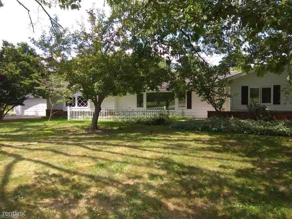 19 E Bel Meadow Ln #1A - Photo 2 of 15