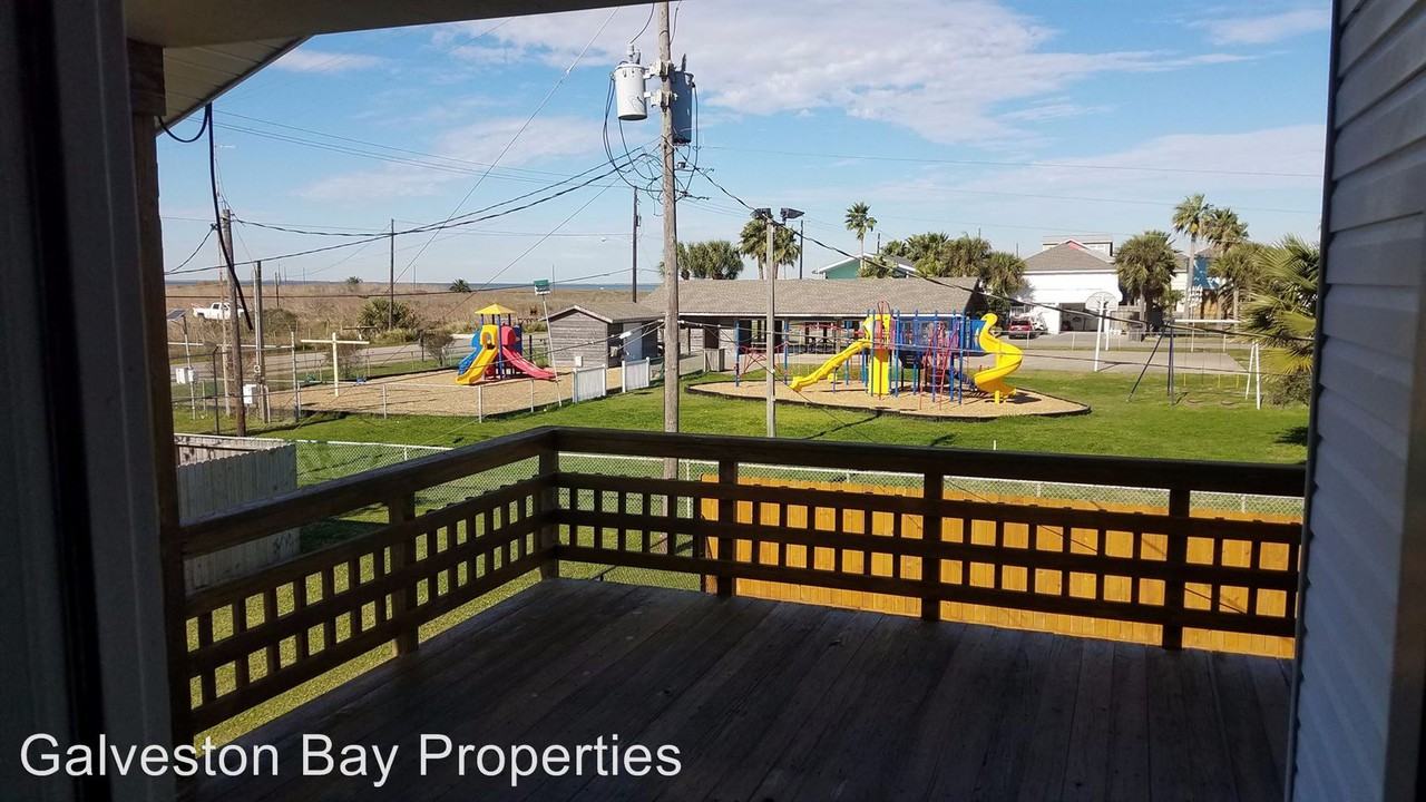 16720 Ponce De Leon - Photo 2 of 9