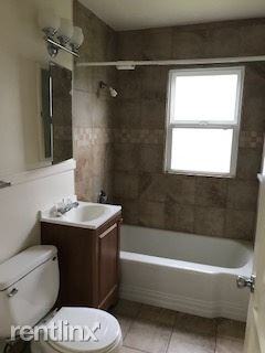 1902 18th Ave - Photo 2 of 9