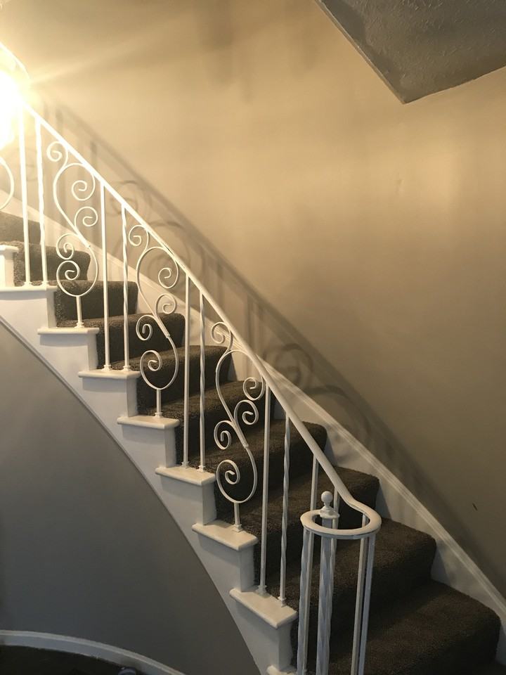 10 Meadowlawn Dr #3 - Photo 2 of 5