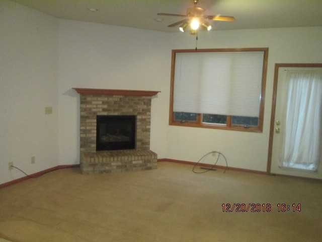 226 S Main St #4 - Photo 2 of 16