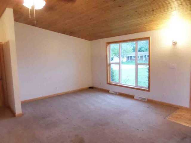 100 Kross St - Photo 2 of 12