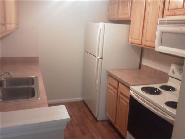103 Carom Cir - Photo 3 of 11