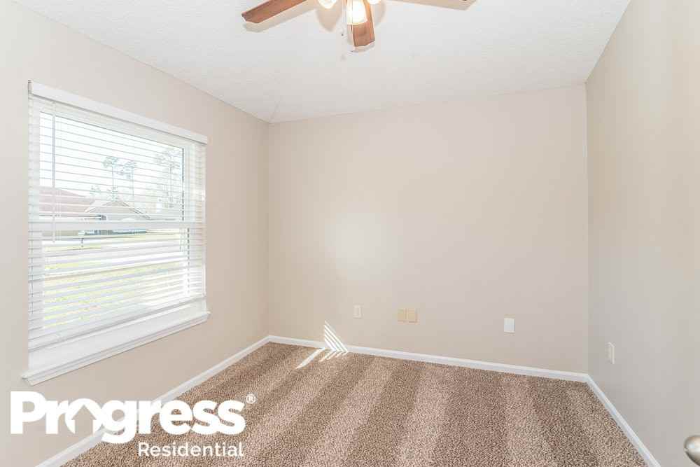 2557 Cold Creek Blvd - Photo 2 of 15