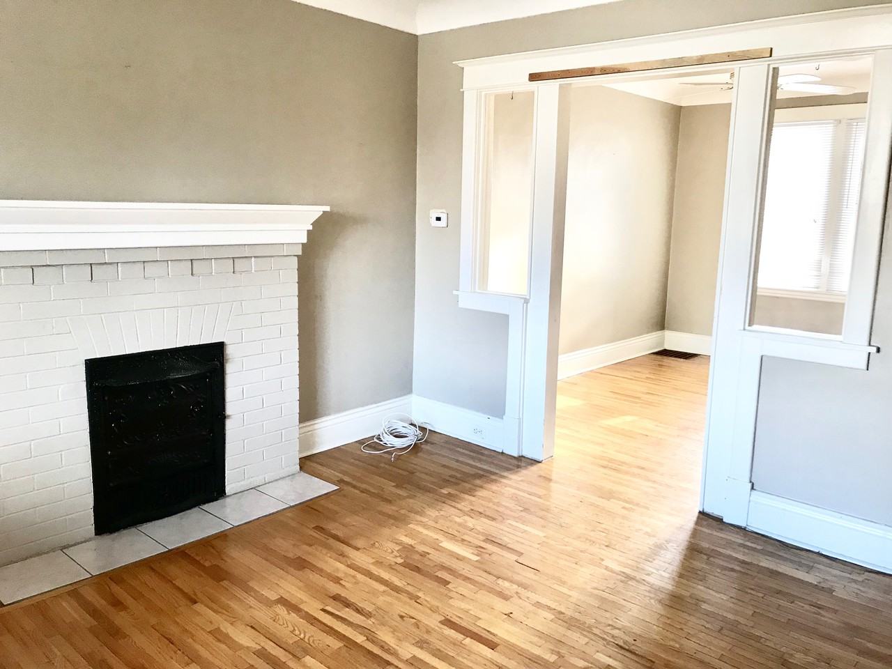 502 Queensdale Avenue East - Photo 3 of 13