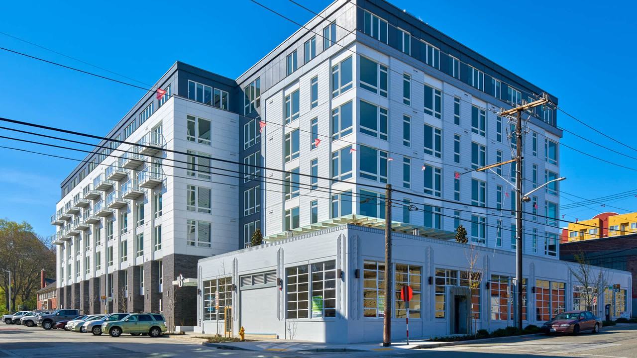 Mark on 8th - Photo 2 of 37