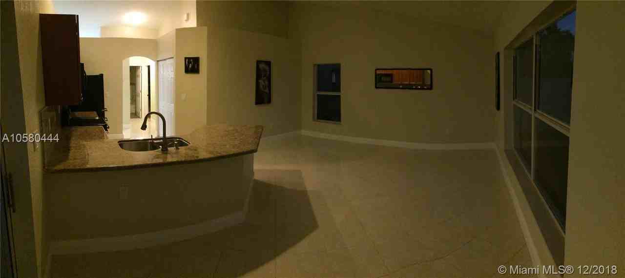 1860 Southwest 137th Way - Photo 2 of 11