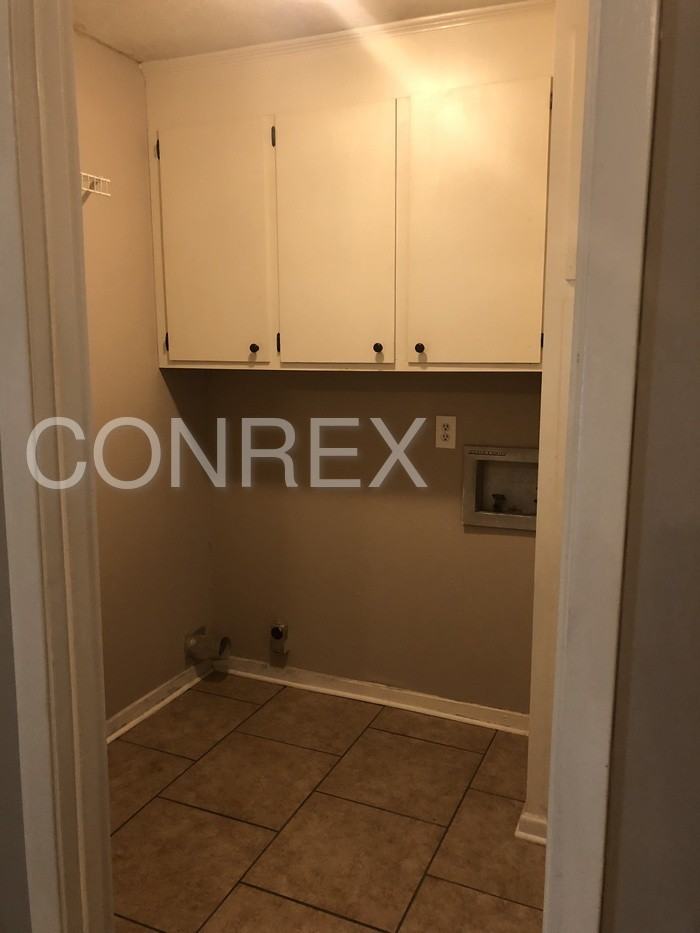 218 Faith Hill St - Photo 2 of 12