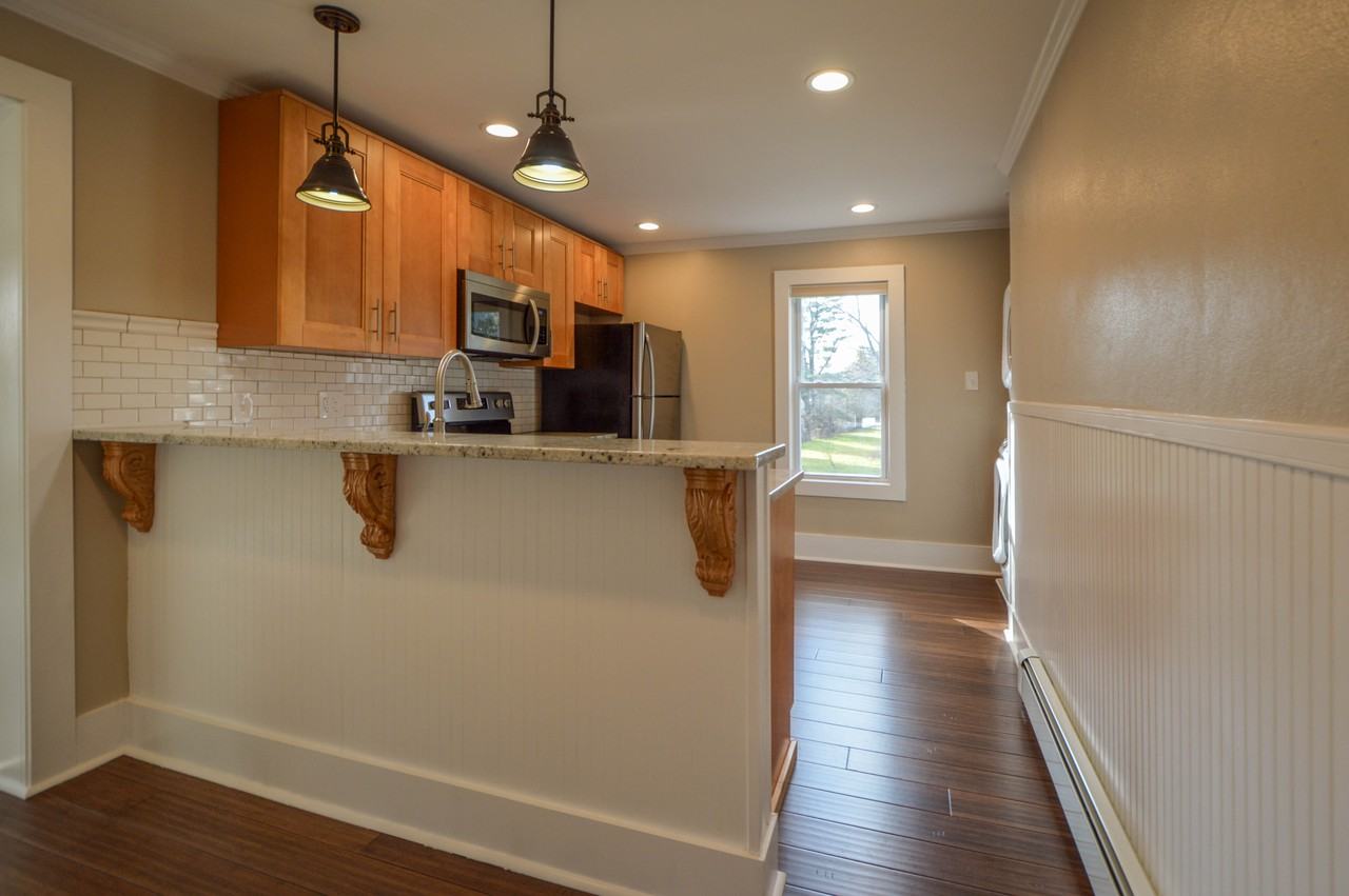 76 Claude St - Photo 2 of 9