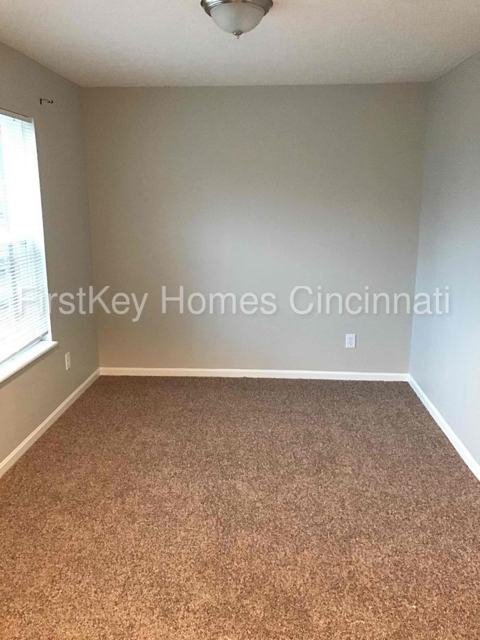 6155 Maple Grove - Photo 3 of 28