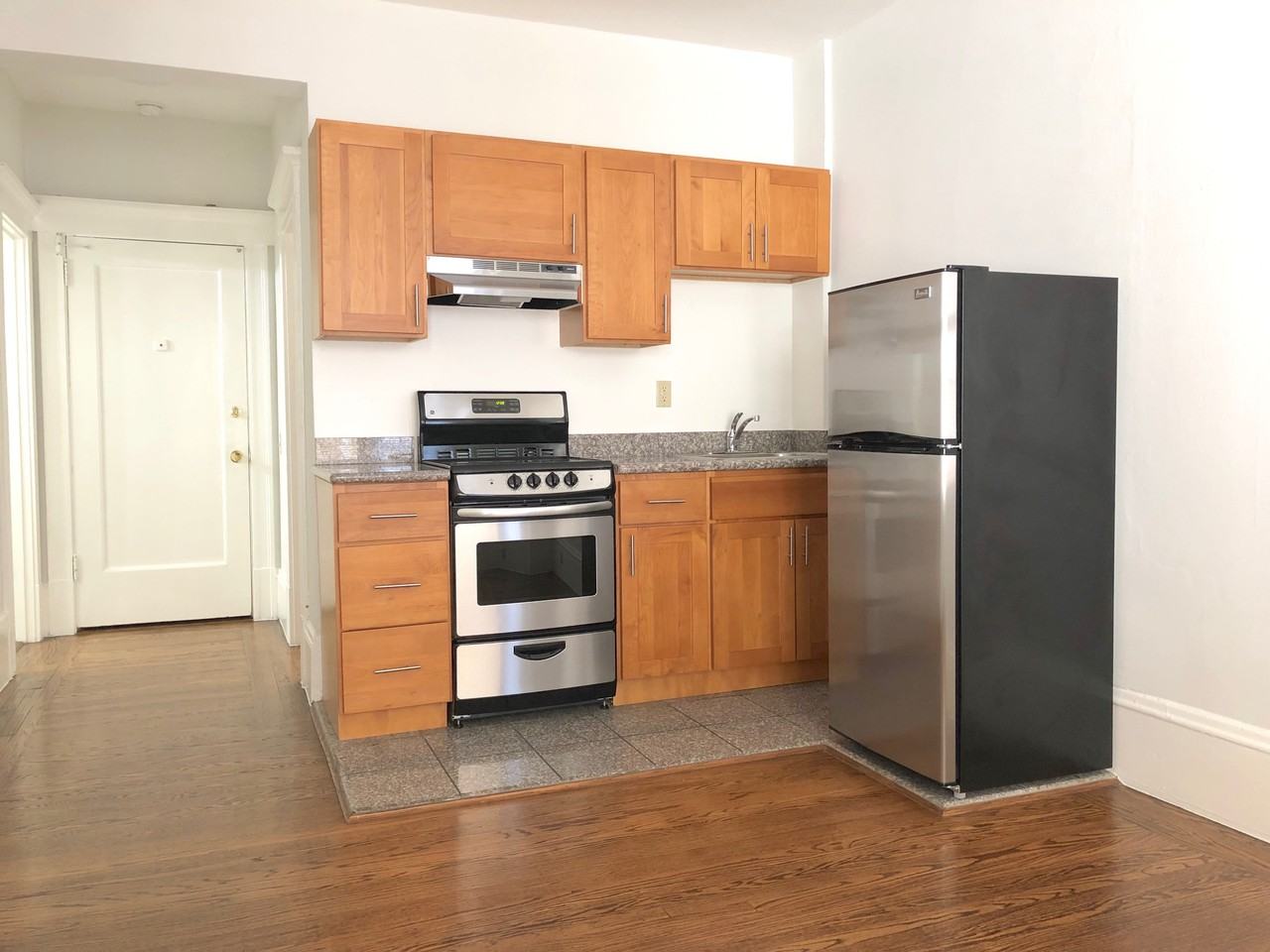 1060 Bush Street #409